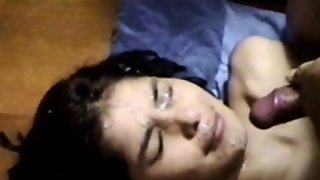 Indian Amateur gets a big facial from her boyfriend