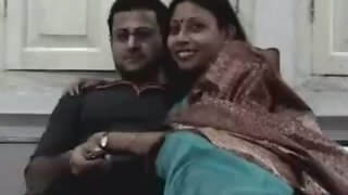 Indian honeymoon duo