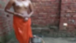 Sexy bhabhi nahanaka time video