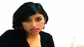 Amateur Muslim Islam Indian Masturbates Pussy To Orgasm