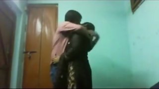 Sexy Indian Woman Gets Molested On WebCam on hotcamgirls . in