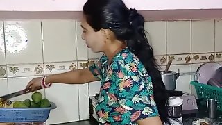 Morning Kitchen sex gand Chudai hindi audio sex