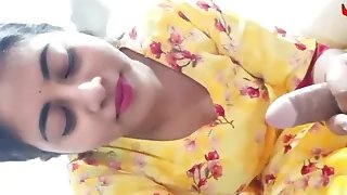 Desi College gf fuck in oyo (Hindi audio)