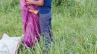 Indian bhabhi hook-up with ex boyfriend after a month ,real outdoor sex(Hindi audio)