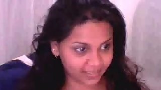 Desperate Indian slut performs on camera