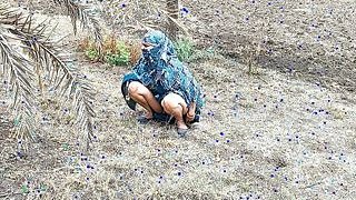 Komal, you are weeping on the side of the road like this, people's land stands up, doesn't it?