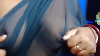 Solo Sexy Big Boobs Girl Open Bra and Cover See Boobs in Cloth and Sex Show