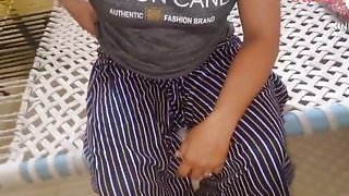 Bhabhi ki Desi boy bang-out in house Hindi audio.