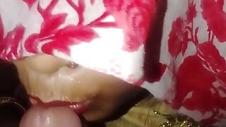 Sexi Indian Bhabhi cheeting husbend taken devar big coock in facehole deepthort bolwjob