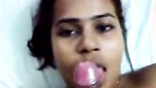 Desi indian young GF blowage and hard riding.